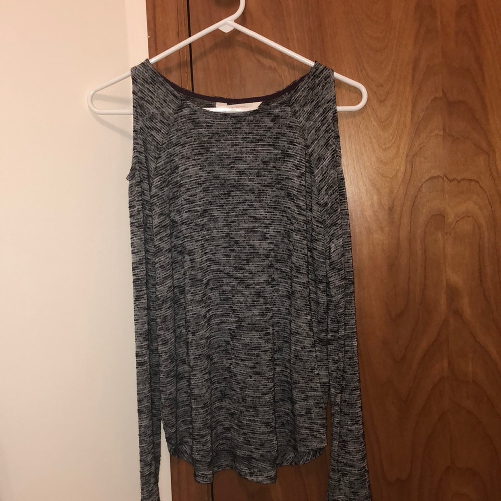 Cold Shoulder Long Sleeve